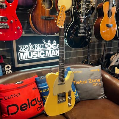 Fender MIJ Junior Collection Telecaster 2021 - Satin Vintage White image 2