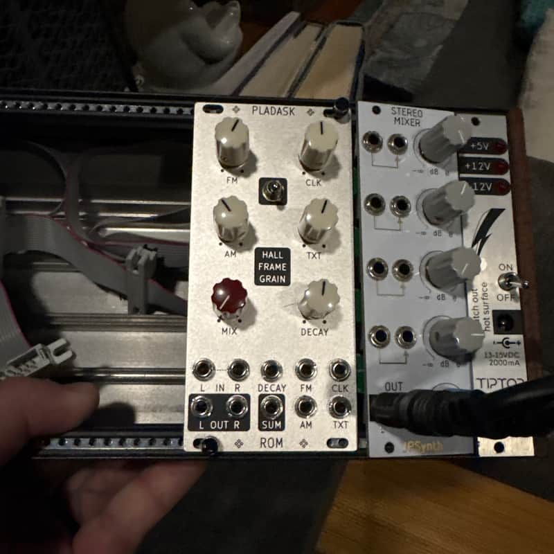 Pladask Elektrisk Stereo Rom