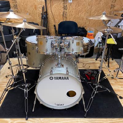 Yamaha Maple Custom Absolute Drum Set with hardware image 5