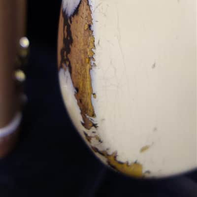 Fender '61 Strat Heavy Relic - Aged Vintage White over 3-Color Sunburst image 6