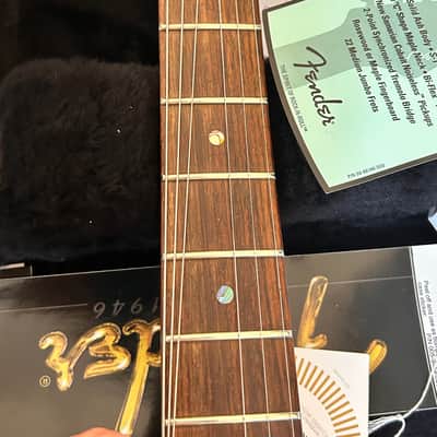 Fender American Deluxe Ash Stratocaster 2005 - Cherry Sunburst image 10