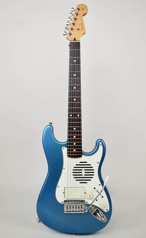Fender ST-Champ Mini Stratocaster MIJ with Built In Speaker