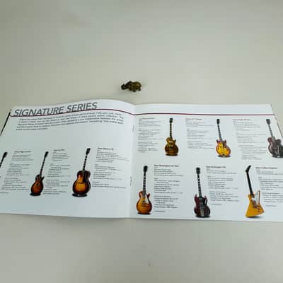 Gibson Custom, Historic & Signature Collection Catalog 2004 image 8