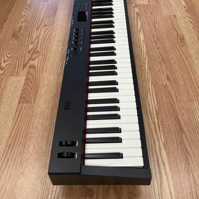 Roland RD-08 88-Key Digital Stage Piano - Black image 5