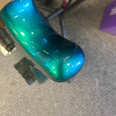 Series 10 4 String Bass - Emerald metallic image 7