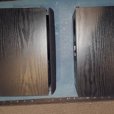 Klipsch SB-1 Bookshelf Speakers (Pair) image 6