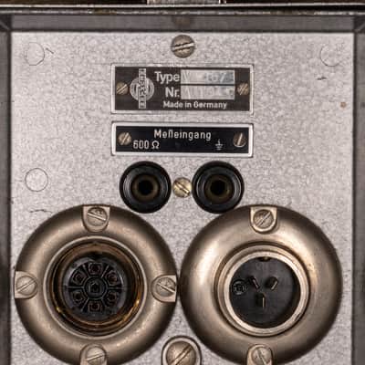 Neumann U67 Large Diaphragm Multipattern Tube Condenser Microphone image 13