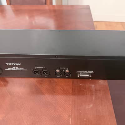 Behringer 369 image 2