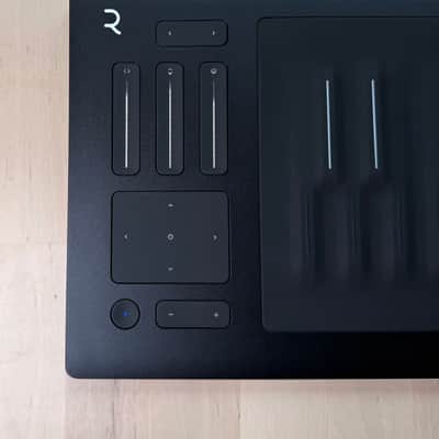 ROLI Seaboard 2 49-Key MIDI Controller 2024 - Present - Black image 4