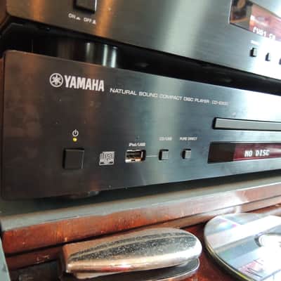 Yamaha CD-S300 2020 - Blk image 3