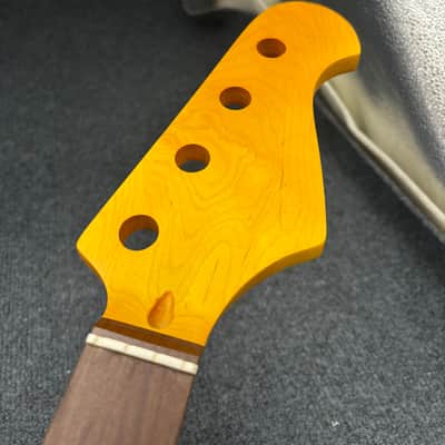Electric bass guitar neck/T 2025020502 (21frets  ) maple/Purple core wood image 1