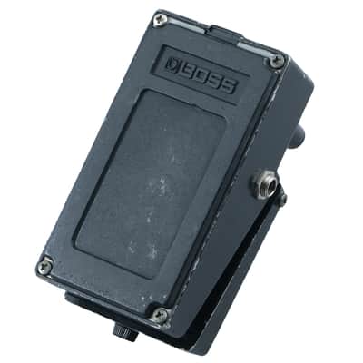 Boss HM-2 Heavy Metal Distortion Guitar Effects Pedal image 2