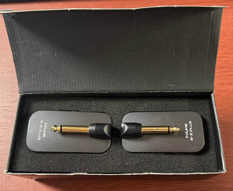 NuX B-2 PLUS Wireless Guitar System 2021 - Present - Black image 1