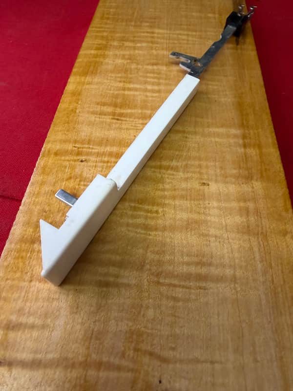 Farfisa Compact Duo F key for upper manual 60’a image 1