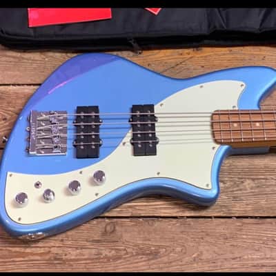 2022 Fender Player Plus Meteora Bass Guitar image 2