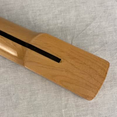 S-Style Neck Finished image 6