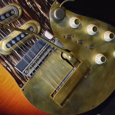 Framus Strato De Luxe gold hardware 1965 - sunburst image 11