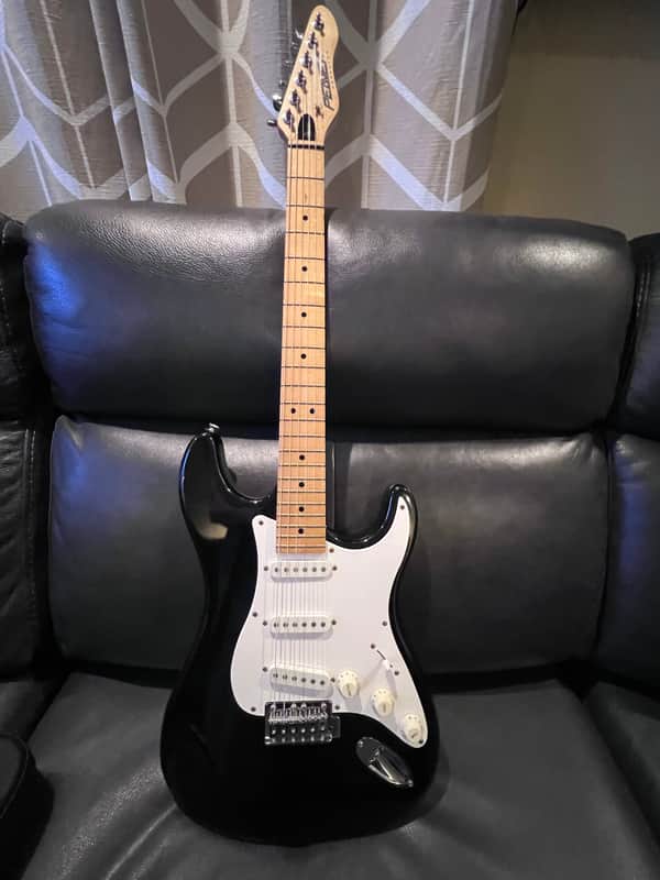 Peavey Predator SSS (USA) with Power Bend Vibrato 1990s - Black image 1