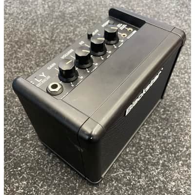 Blackstar Fly 3 Mini Portable Guitar Amplifier in Black Pre-Owned image 7