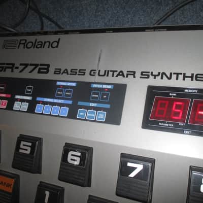 Roland GR-77 BASS SYNTHESIZER ANALOG VINTAGE RARE image 2