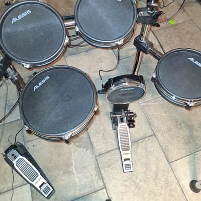 Alesis Command Advanced Mesh Kit Electronic Drum Set - Black image 4