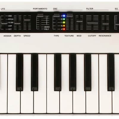 YAMAHA Mobile-mini analog modeling Synthesizer with built-in speakers