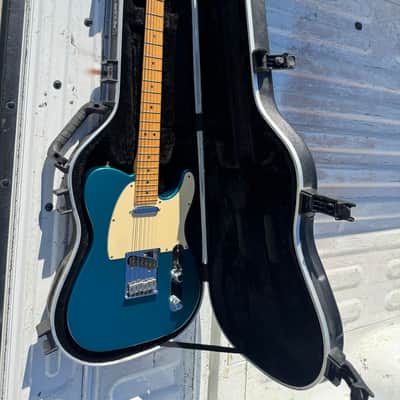 Fender American Series Telecaster with Maple Fretboard 2000 - 2001 - Aqua Marine Metallic image 2