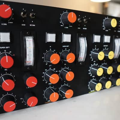 Goly Gravity 25 (Gravity's Rainbow) - 4-Channel Dynamic Porter-Grinder Equalizer with Cross-Compression- 2025 - with MOGAMI XLR CABLES image 2