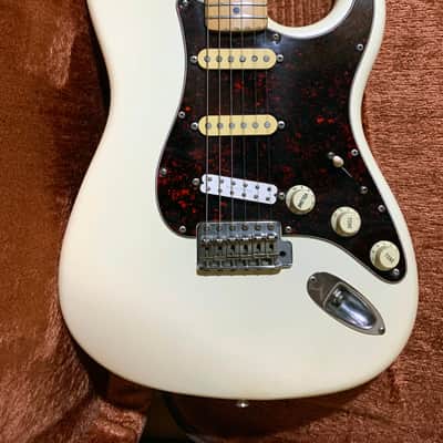 FENDER STRATOCASTER 1988 WHITE  Japan made SQUIER   JVGuitars image 6