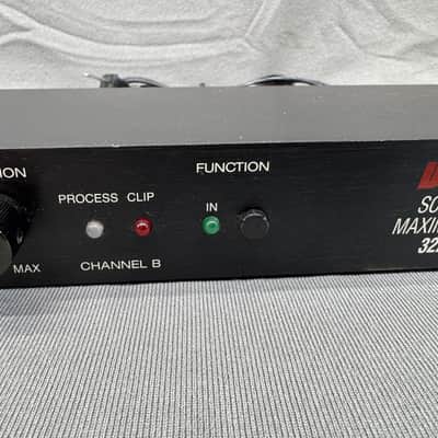 Vintage BBE 322 Sonic Maximizer Rack Mount 322 1990s - Black image 3
