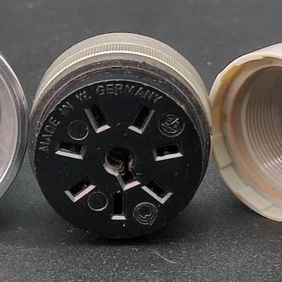 Tuchel connector for Neumann M49, M50, EMT 240 female image 4