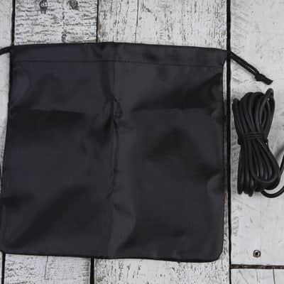 Yamaha HPH-MT5 Closed Back Studio Monitor Headphones Black with Carrying Bag image 11