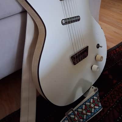 Danelectro DC-1 1959 - Rare White image 2
