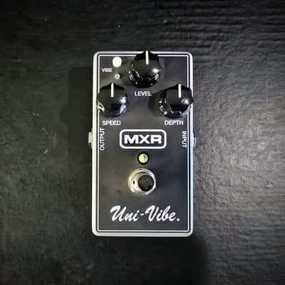 MXR M68 Uni-Vibe 2014 - Present - Black image 2