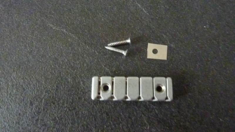 Wilkinson Roller Nut Fender / Strat plus 80's image 1