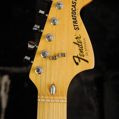 Fender International Series Stratocaster Cathay Black 1981 Vintage Guitar Pre-Owned image 6