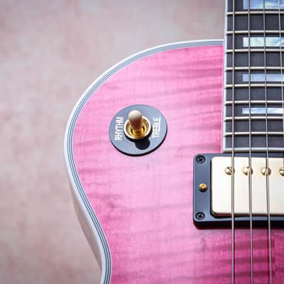 GIBSON USA Custom Shop Dealer Select Les Paul Custom AAA+ "Trans Pink + Ebony" (2026) image 6