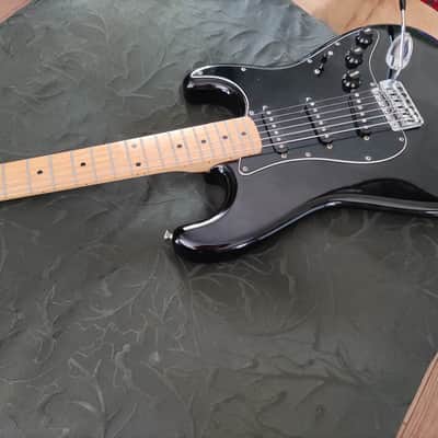 fender squier stratocaster made in Japan SQ serial 1983-1984 rare vintage post JV image 4