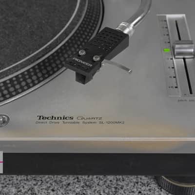 Technics SL-1200MK2-A Silver Direct Drive DJ Turntable in Good condition image 18