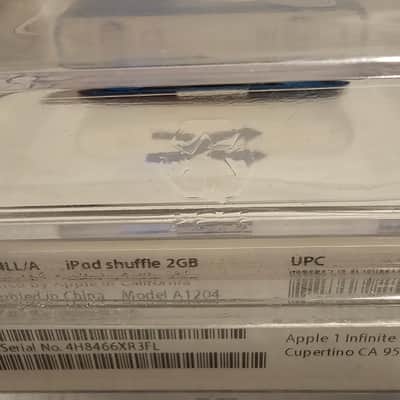 Apple A1204 [MB684LL/A] iPod Shuffle 2GB in Original Packaging image 3