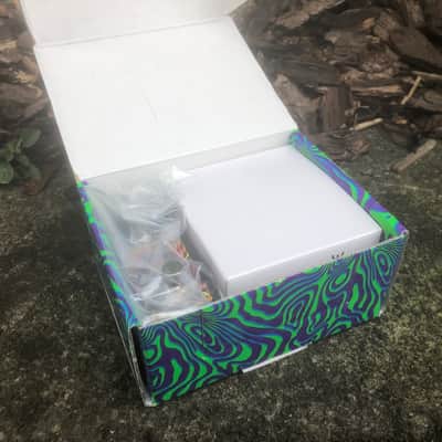 MXR Dunlop JHW1 Jimi Hendrix Signature '69 Psych Series Fuzz Face Mini 2020 - 2021 - Graphic image 2