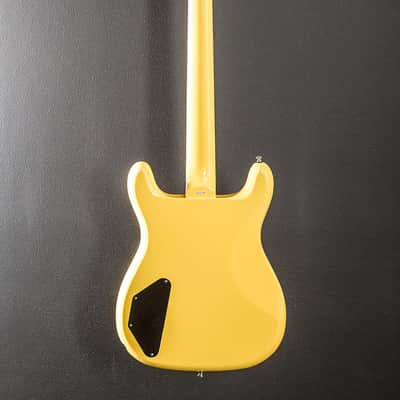 Epiphone Newport Bass - Sunset Yellow image 5