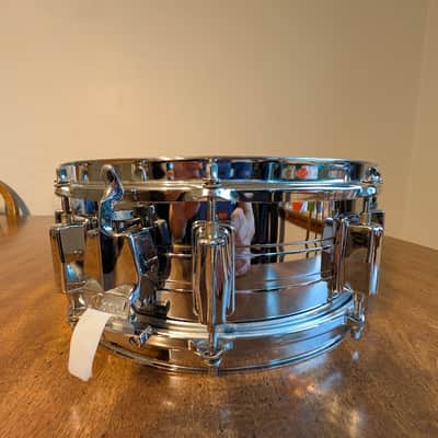 Pearl Vintage 10 lug MIJ snare drum 1970’s COS image 3