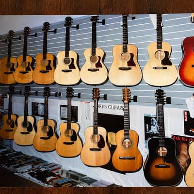 Gibson L-00 Blues King 1993 — New Old Stock / Original 1990s Dealer Inventory image 11