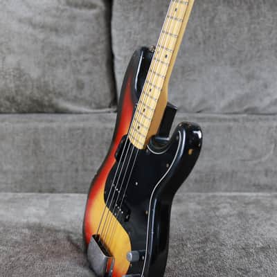 Fender Precision Bass with Maple Fretboard 1978 - Sunburst image 10