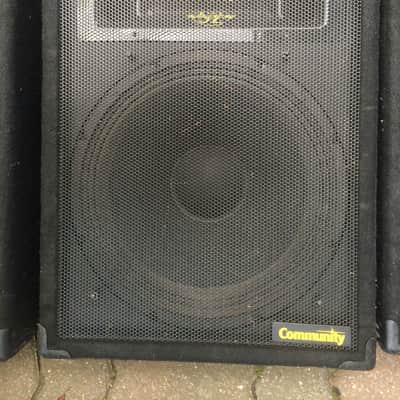 LOT of four Community CSX-38 late 1990's - Black carpeted, metal grill image 4