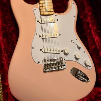 Fender American Vintage '56 Stratocaster 2010s - Shell Pink image 2