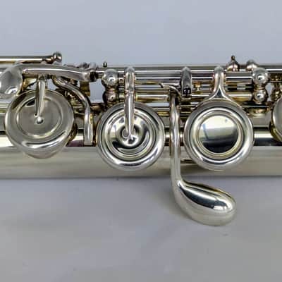 Yamaha flute YFL-514 MINT condition EC cut solid silver headjoint image 6