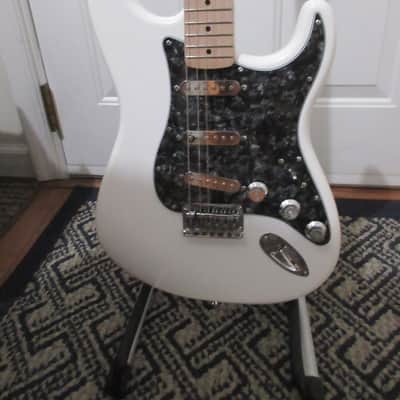 ~Cashified~ Squier by Fender Stratocaster, Optional Bridge Humbucker image 11