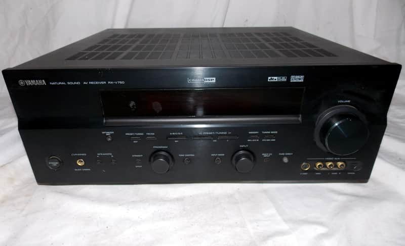 Yamaha RX-V750 receiver with phono input image 1
